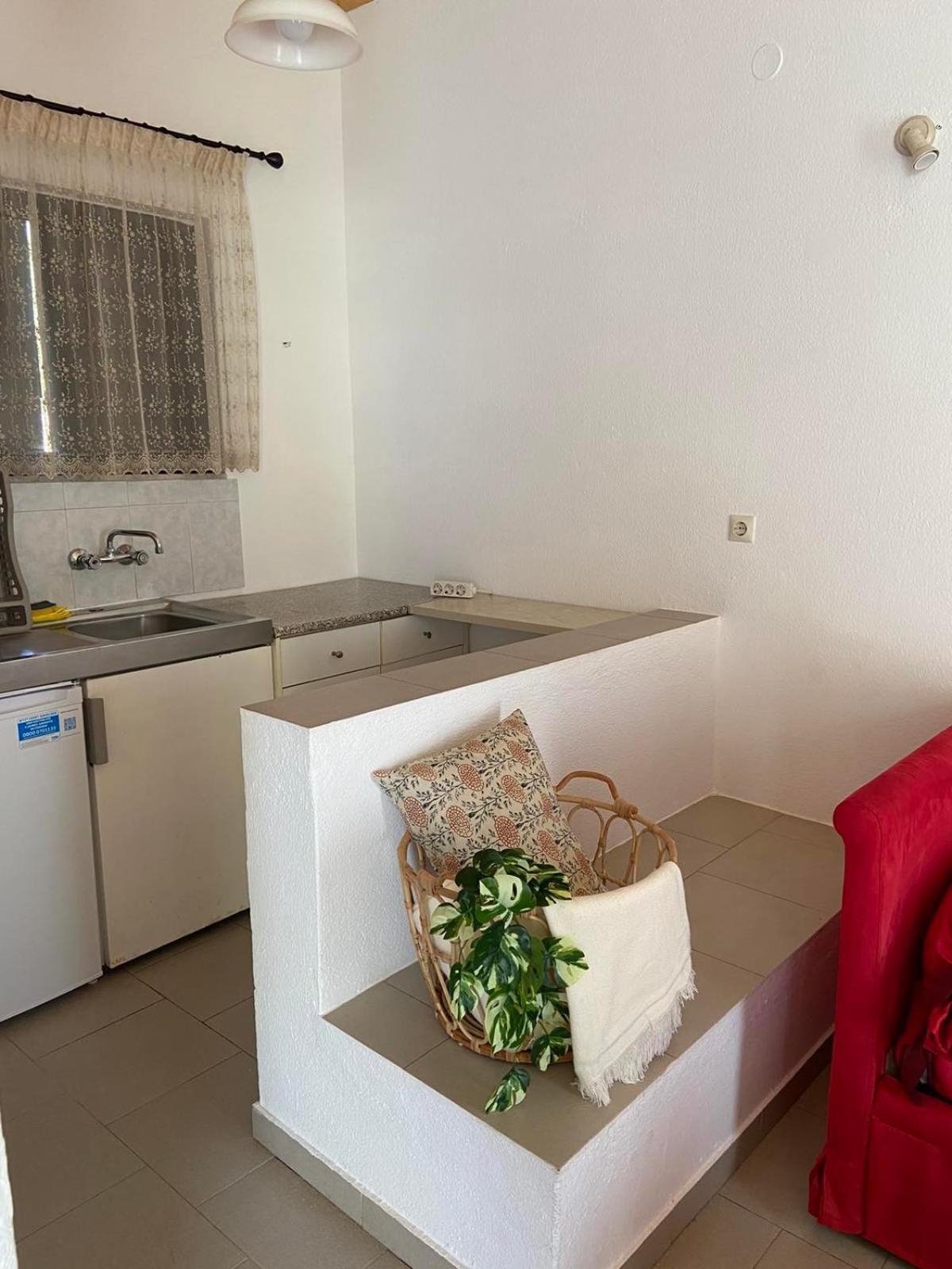 Karras Village Apartment